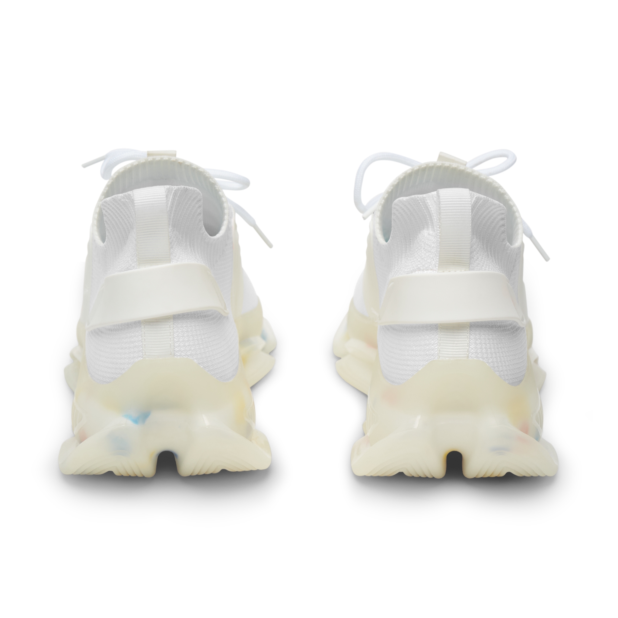 DIAMOND AND CO Men's White Mesh Sneakers — Lightweight Breathable Athletic Shoes with Speckled Sole - Image 5